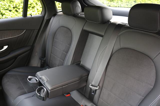 Mercedes-Benz GLC-KLASSE Coupé 250 4MATIC AMG Pakket AMG NightPakket (53.360Km!! Schuif/Kanteldak Sportleder Navi/360Camera Distronic Full-Led 22InchLMV Trekhaak PrivacyGlass)
