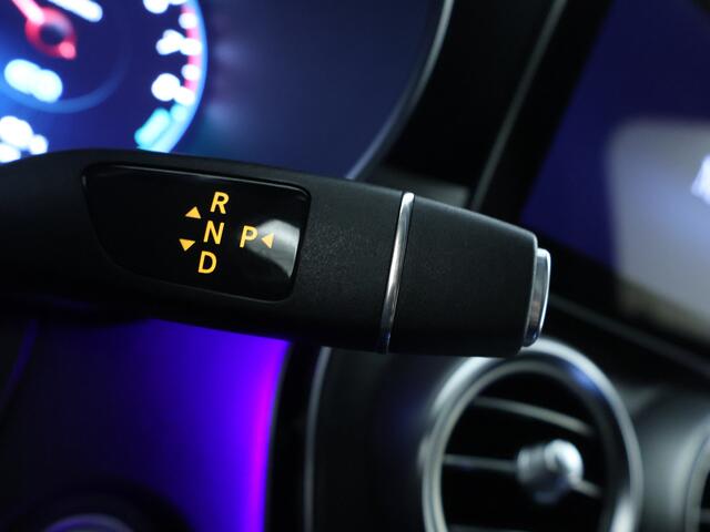 Mercedes-Benz GLC-KLASSE Coupé 300e 4MATIC Premium Plus | Schuifdak | Achteruitrijcamera | Trekhaak | Multibeam Koplampen | Nightpakket | Inclusief 24 maanden MB Certified garantie voor Europa.