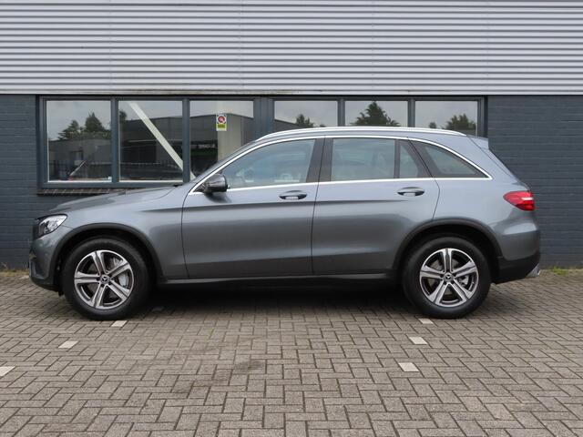 Mercedes-Benz GLC-KLASSE 250 4MATIC Premium Plus | Panoramaschuifdak | stoelen elektrisch verstelbaar + geheugen | camera | lederen bekleding