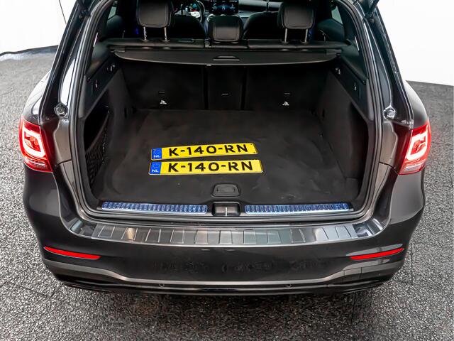 Mercedes-Benz GLC-KLASSE GLC 200 4MATIC AMG Line | NIGHT |