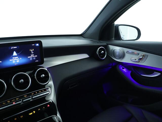 Mercedes-Benz GLC-KLASSE 200 4-MATIC AMG Nightpakket | Standverwarming | Rijassistentiepack | Schuifdak | Alarm | Burmester Audio | Augmented Reality | Inclusief 24 maanden Mercedes-Benz Certified garantie voor Europa.