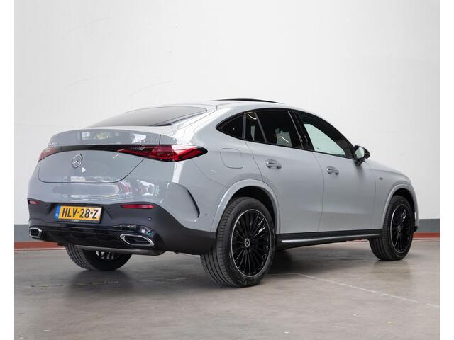 Mercedes-Benz GLC-KLASSE Coupé 300e 4MATIC AMG Line