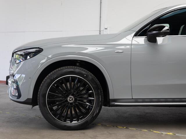 Mercedes-Benz GLC-KLASSE Coupé 300e 4MATIC AMG Line