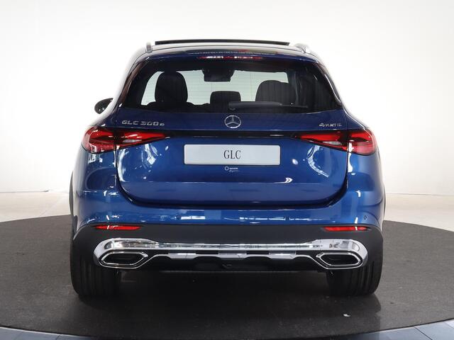 Mercedes-Benz GLC-KLASSE SUV 300e 4MATIC Luxury Line | Rijassistentiepakket plus | Carplay | Trekhaak | elek. verstelbare stoelen met memory |