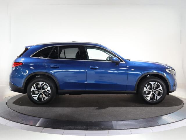 Mercedes-Benz GLC-KLASSE SUV 300e 4MATIC Luxury Line | Rijassistentiepakket plus | Carplay | Trekhaak | elek. verstelbare stoelen met memory |