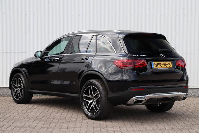 Mercedes-Benz GLC-KLASSE 300e 4MATIC | Adaptive Cruise | 360 Camera | Elek. Trekhaak | Keyless | Navigatie | Stoelverwarming