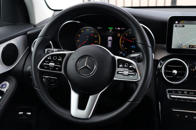 Mercedes-Benz GLC-KLASSE 300e 4MATIC | Adaptive Cruise | 360 Camera | Elek. Trekhaak | Keyless | Navigatie | Stoelverwarming