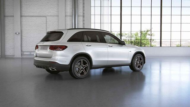 Mercedes-Benz GLC-KLASSE 300e 4MATIC Business Solution AMG | Night | Stoelverwarming | Achteruitrijcamera | Dakrails |