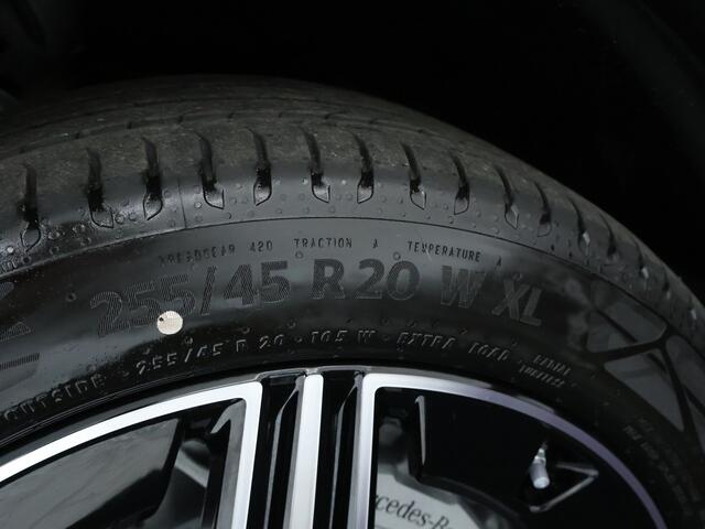 Mercedes-Benz GLC-KLASSE 300e 4MATIC Sport Edition | Trekhaak | Rijassistentiepakket Plus | Nightpakket | AMG Premium Plus | Parkeerpakket met 360°-camera | Winter pakket | KEYLESS GO-comfortpakket | Head-up display | DISTRONIC PLUS |