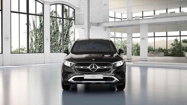 Mercedes-Benz GLC-KLASSE 300e 4MATIC Luxury Line | Stoelkoeling | Winter pakket | Zwarte hemel |