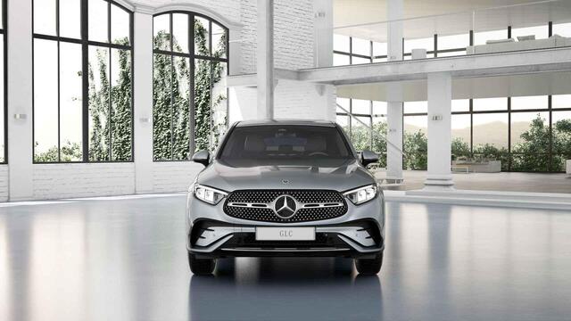 Mercedes-Benz GLC-KLASSE Coupé 300e 4MATIC AMG Line | Verwarmd stuur | Getint glas | Sfeerverlichting |