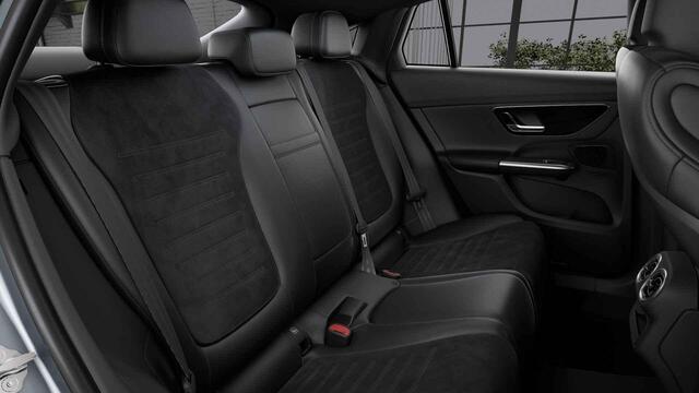 Mercedes-Benz GLC-KLASSE Coupé 300e 4MATIC AMG Line | Verwarmd stuur | Getint glas | Sfeerverlichting |