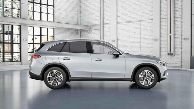 Mercedes-Benz GLC-KLASSE 300e 4MATIC Luxury Line | Trekhaak | Winter pakket | 360 graden camera |