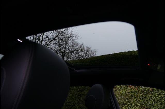 Mercedes-Benz GLC-KLASSE 300 4MATIC AMG line | Pano Distronic Memory Trekhaak