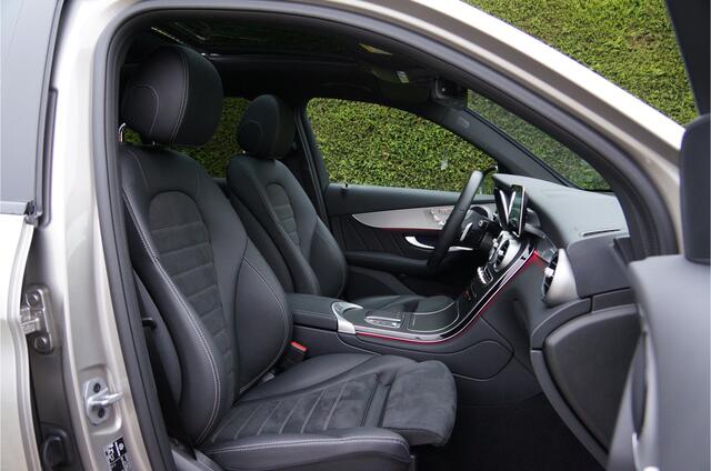 Mercedes-Benz GLC-KLASSE 300 4MATIC AMG line | Pano Distronic Memory Trekhaak