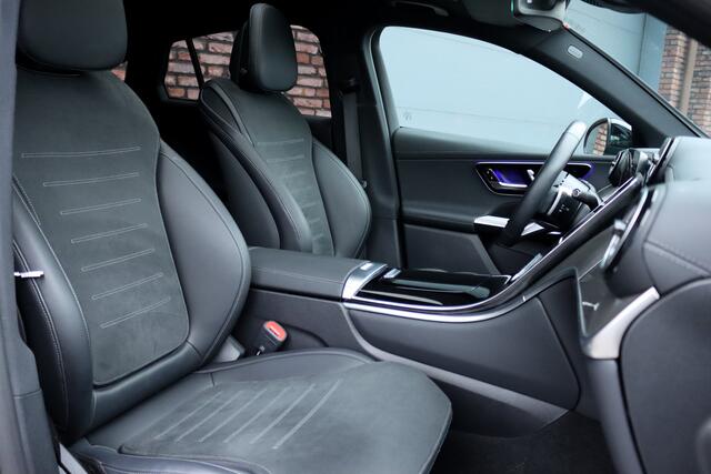 Mercedes-Benz GLC-KLASSE Coupé 300 4MATIC AMG Line Aut9 | Panoramadak | Distronic Pro | Trekhaak | Verwarmd Stuurwiel | Surround Camera | Memory | Nightpakket | Sfeerverlichting |