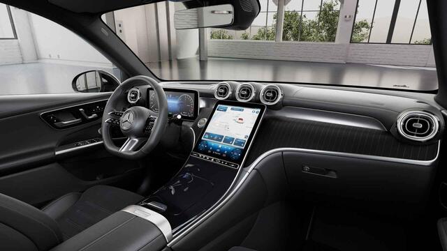 Mercedes-Benz GLC-KLASSE 300e 4MATIC AMG Line | Premium plus | Rij assistentiepakket | Trekhaak | 360 graden camera |
