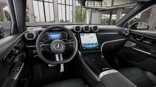 Mercedes-Benz GLC-KLASSE 300e 4MATIC AMG Line | Premium plus | Rij assistentiepakket | Trekhaak | 360 graden camera |