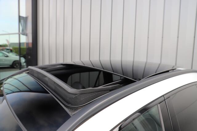 Mercedes-Benz GLC-KLASSE 300e AMG 4-Matic | 313PK | Massage | Pano | Burmester | Digital-light | Sfeerverlichting | Distronic | Stoelkoeling | Air-balance | 2024.
