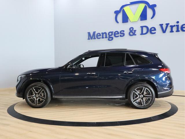 Mercedes-Benz GLC-KLASSE 300e 4MATIC AMG Line Airco ECC | 360 Camera | Memory | Panorama | Trekhaak | Sfeer | Adaptive Cruise | Isofix | NAP