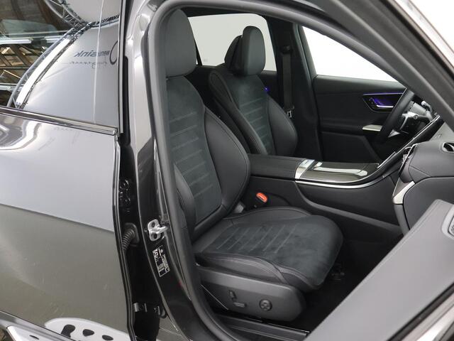 Mercedes-Benz GLC-KLASSE 300e 4MATIC AMG Line | AMG | Panoramadak | Treeplanken | Trekhaak | 360* camera