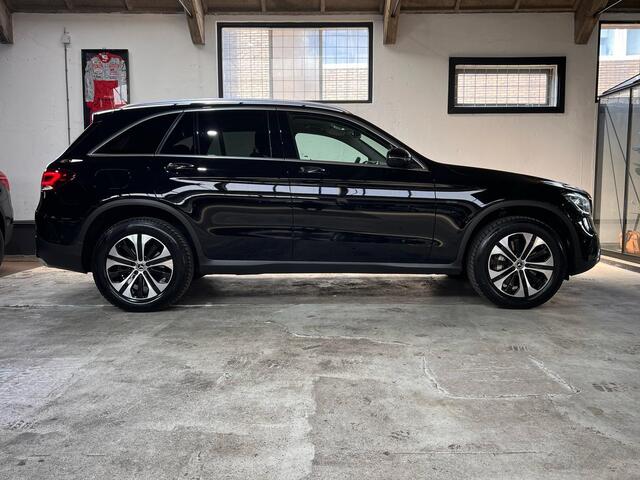 Mercedes-Benz GLC-KLASSE 300e 4MATIC Business Solution
