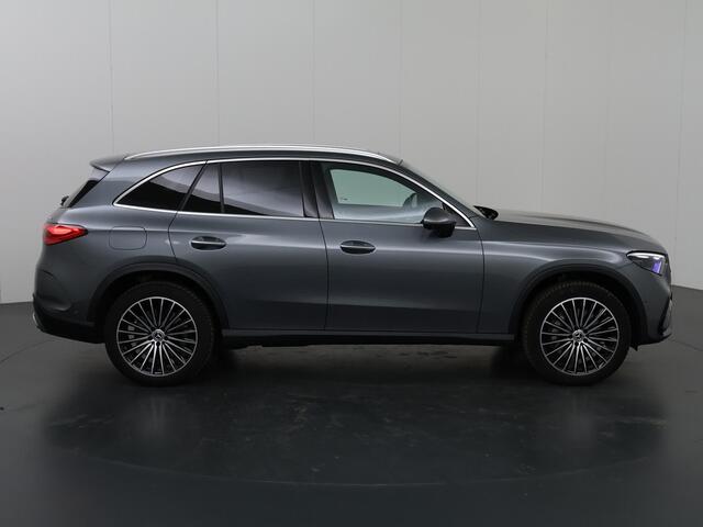 Mercedes-Benz GLC-KLASSE 300e 4MATIC AMG Line | Panoramadak | Keyless | 360 graden camera | Digital Light | Memory | 20" lichtmetalen velgen | Lederen bekleding |