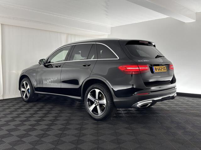 Mercedes-Benz GLC-KLASSE 350e 4MATIC Premium Plus Aut. *ARTICO-FULL-LEATHER | BURMESTER-AUDIO | HEAD-UP | FULL-LED | CAMERA | HEATED-SEATS | SHIFT-PADDLES | SPORT-SEATS | NAVI-FULLMAP | TOWBAR | 19"ALU*
