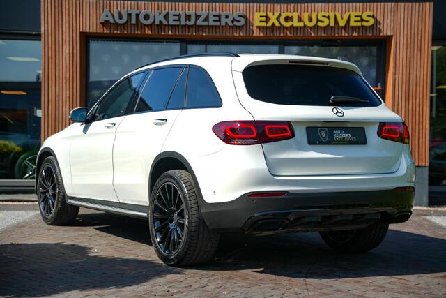 Mercedes-Benz GLC-KLASSE 300e 4MATIC Business Solution AMG Panoramadak Adapt. Cruise Leer/Alcantara Memory 20"LM