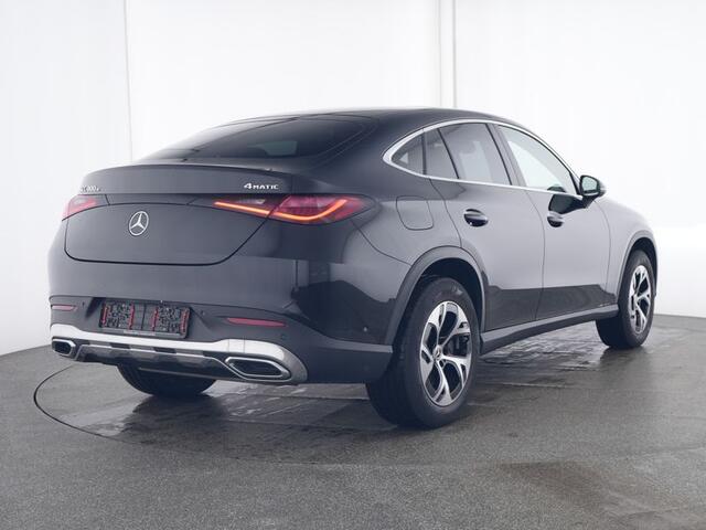 Mercedes-Benz GLC-KLASSE Coupé 300 e 4MATIC Plug-In Hybride | Panorama Schuif-Kanteldak | Memory voorstoelen | Stuur en Stoelverwarming | Ledkoplampen | Inclusief 24 maanden MB Certified garantie voor Europa.