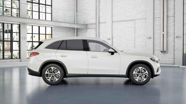 Mercedes-Benz GLC-KLASSE 300e 4MATIC Luxury Line | Digital Light | Memory | Stoelverwarming | Sfeerverlichting |