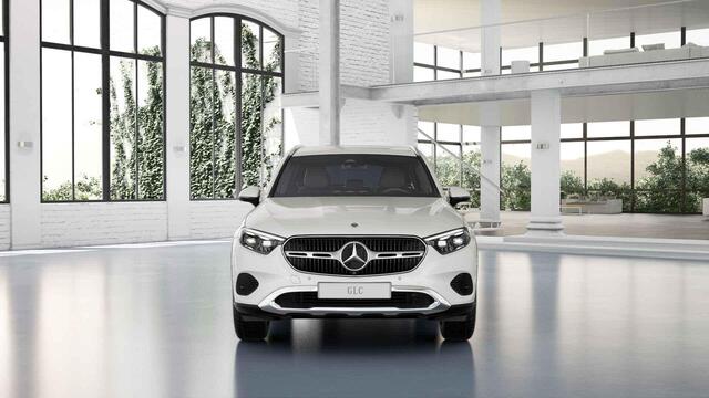 Mercedes-Benz GLC-KLASSE 300e 4MATIC Luxury Line | Digital Light | Memory | Stoelverwarming | Sfeerverlichting |