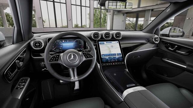 Mercedes-Benz GLC-KLASSE 300e 4MATIC Luxury Line | Digital Light | Memory | Stoelverwarming | Sfeerverlichting |