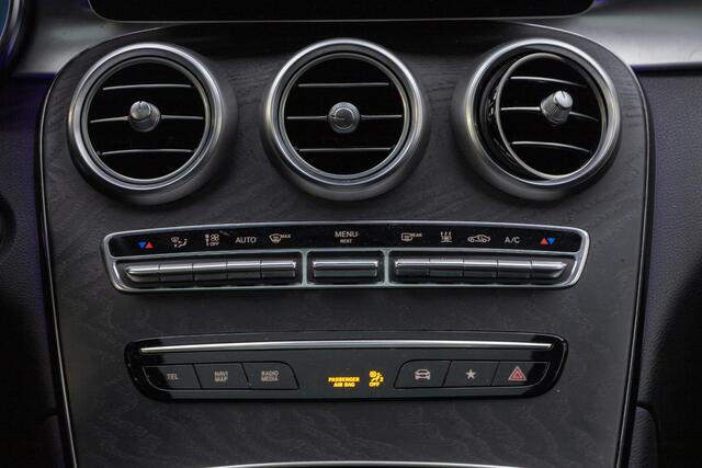 Mercedes-Benz GLC-KLASSE 300e 4MATIC Business Solution AMG | Panoramadak |