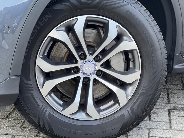Mercedes-Benz GLC-KLASSE 250 4MATIC Ambition | Navigatie | 17" LM Velgen | PDC Voor en Achter | Voorstoelen Verwarmd | LED Koplampen | Airco |