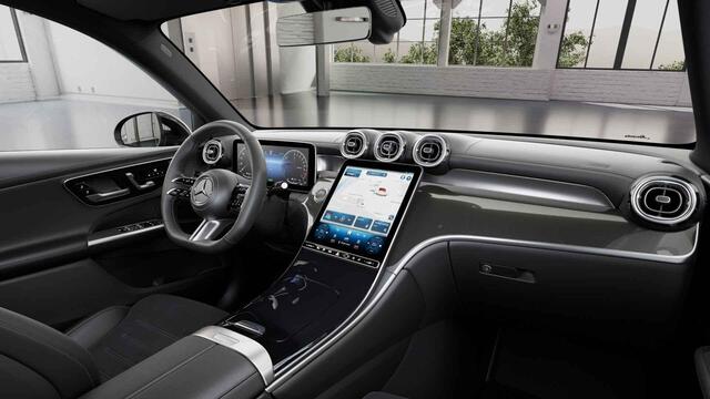 Mercedes-Benz GLC-KLASSE 300e 4MATIC Sport Edition | Panoramaschuifdak | Night | Premium pakket | 360° camera |