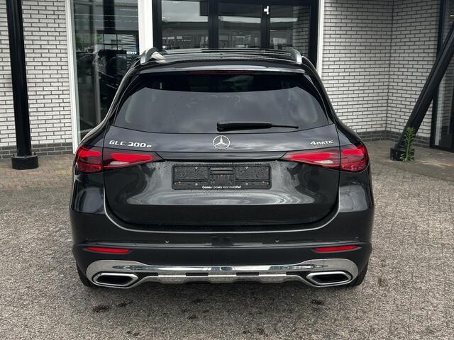 Mercedes-Benz GLC-KLASSE 300e 4MATIC Luxury Line | Trekhaak | Memory | Voorstoelen verwarmd