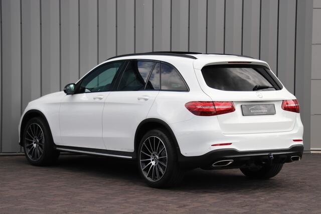 Mercedes-Benz GLC-KLASSE 250 4-Matic Aut9 | 211PK | Luchtvering | Sfeerverlichting | Head-up | Distronic | Pano | Stoelverw. | Camera | Trekhaak | 2017.