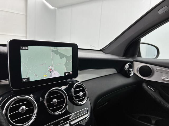 Mercedes-Benz GLC-KLASSE 250 4MATIC Business Solution AMG | Schuif/kanteldak | Treeplanken | 5 spaaks licht metalen velgen | Navigatie Parking support met camera achter | Inclusief 12 Maanden Garantie