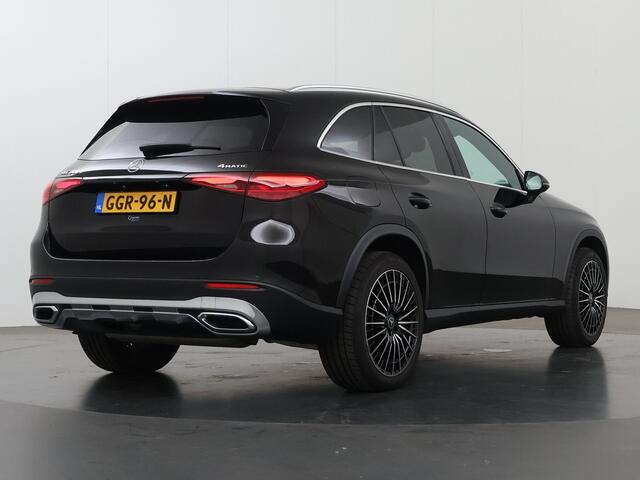 Mercedes-Benz GLC-KLASSE 300e 4MATIC Luxury Line | Panoramadak | Rijassistentiepakket Plus | Trekhaak | Lederen bekleding |