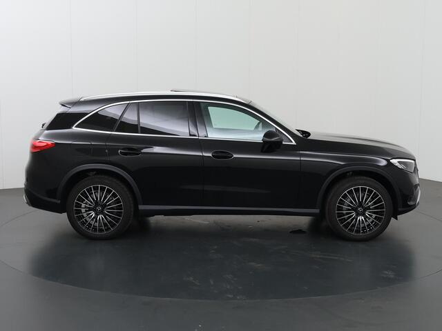 Mercedes-Benz GLC-KLASSE 300e 4MATIC Luxury Line | Panoramadak | Rijassistentiepakket Plus | Trekhaak | Lederen bekleding |