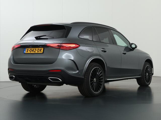 Mercedes-Benz GLC-KLASSE 300e 4MATIC AMG Line | Night | Panoramadak | Burmester 3D | Memory | Trekhaak | 20" lichtmetalen velgen | Sfeerverlichting |