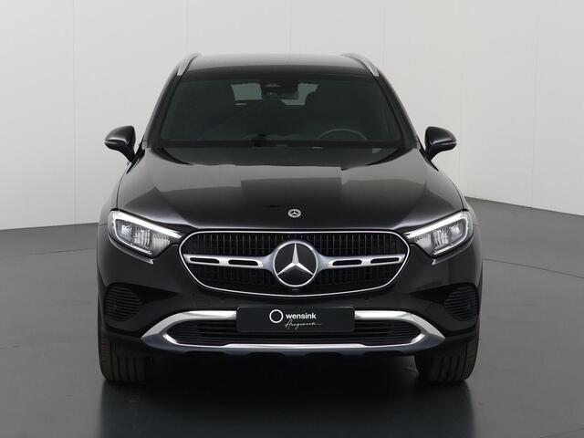 Mercedes-Benz GLC-KLASSE 300e 4MATIC Luxury Line | Stoelkoeling | Winter pakket | Zwarte hemel |