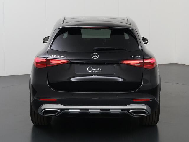 Mercedes-Benz GLC-KLASSE 300e 4MATIC Luxury Line | Stoelkoeling | Winter pakket | Zwarte hemel |