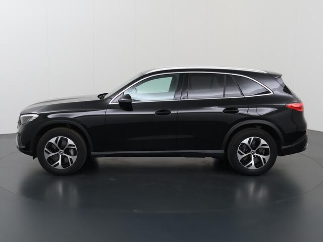 Mercedes-Benz GLC-KLASSE 300e 4MATIC Luxury Line | Stoelkoeling | Winter pakket | Zwarte hemel |