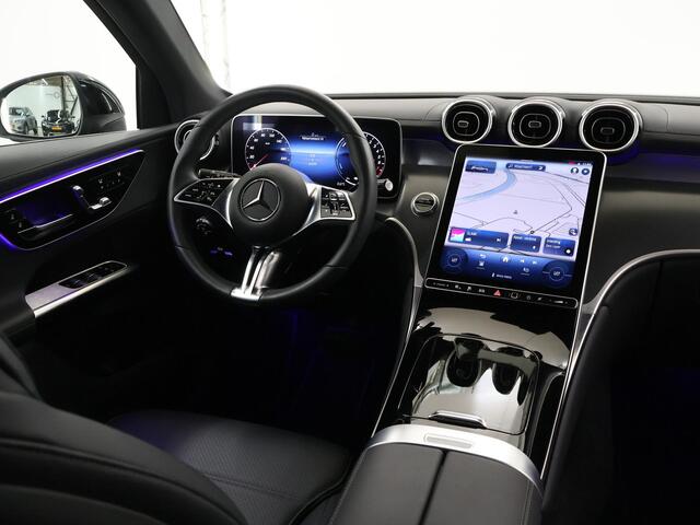 Mercedes-Benz GLC-KLASSE 300e 4MATIC Luxury Line | Stoelkoeling | Winter pakket | Zwarte hemel |