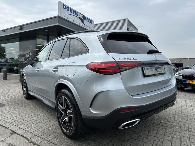 Mercedes-Benz GLC-KLASSE 300e 4MATIC AMG Line Night Pano-Dak | Trekhaak | Leer | Stoel & Stuurverw. | 360-Camera