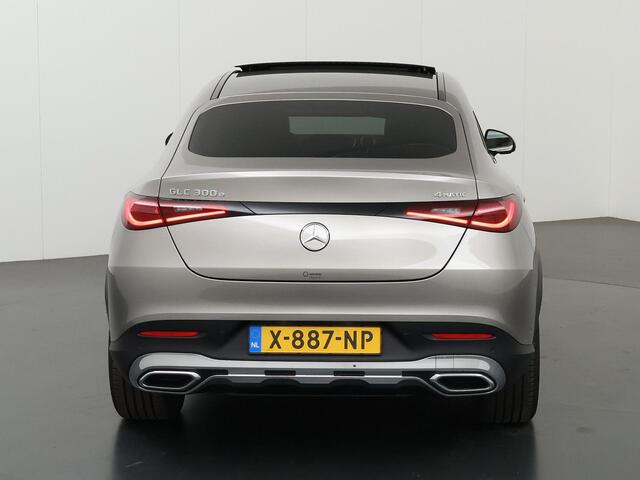 Mercedes-Benz GLC-KLASSE Coupé 300e 4MATIC Luxury Line | Rij-assistentiepakket Plus | 360 Camera | Digital light | Stuurverwarming | 19" Velgen
