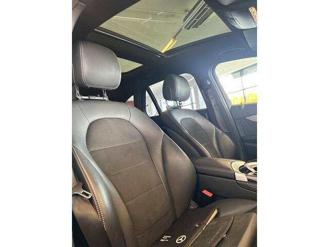 Mercedes-Benz GLC-KLASSE 250 4MATIC AMG Premium Plus | Panoramadak | Cruise control | Climate control | Navigatie | Alcantara/Lederen bekleding | Stoelverwarming | Adaptief onderstel | Navigatie