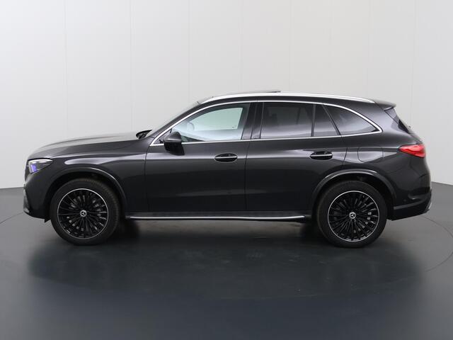 Mercedes-Benz GLC-KLASSE 300e 4MATIC AMG Line | Burmester | Panoramadak | Headup | Keyless | Treeplanken |